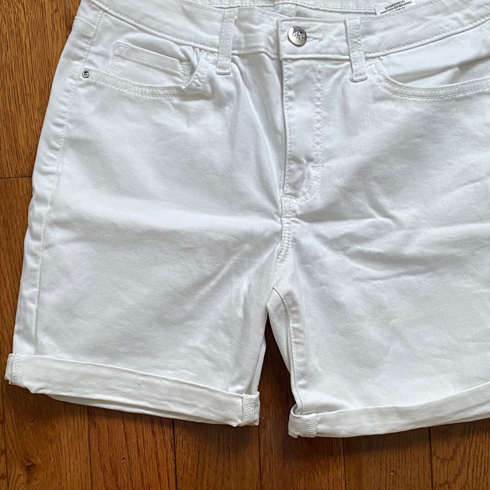 Lee Women's White Bermuda Shorts - Picture 2 of 9